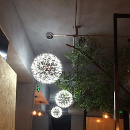 נברשת עכשווית Creative עגול מנורה Droplight Light