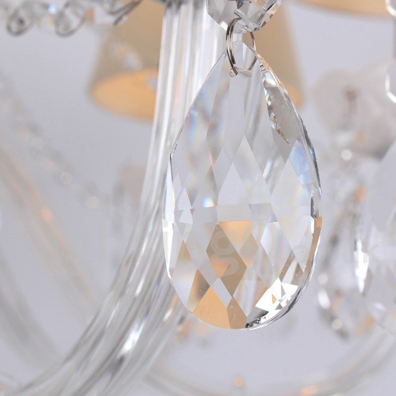 6 נברשת בסגנון נר קריסטל בצבע לבן בהיר K9