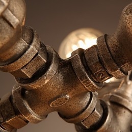 כפרי לודג' וינטג' נברשת מתכת מצופה אלקטרו