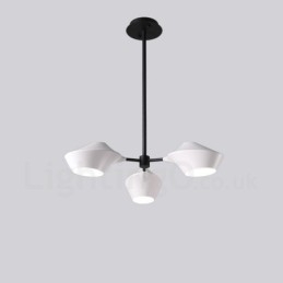 נברשת רטרו לינארית 3 אור עם גוונים אקריליים במוסך בחוץ