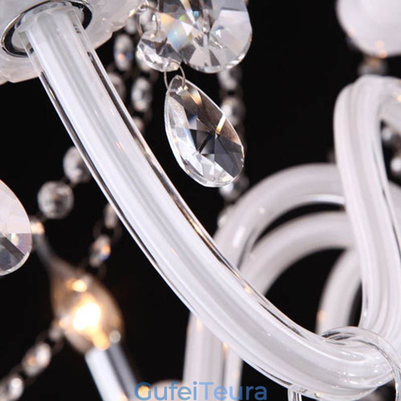 נברשת קריסטל אירופאית ירקן לבן ייחודי