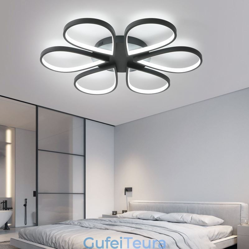 תאורת תקרת תלתן מינימליסטית מסוג Flush Mount