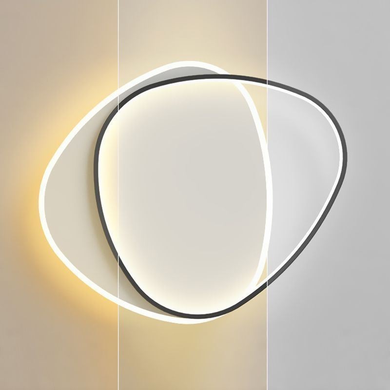 תאורת תקרה משולשת כפולה בהר