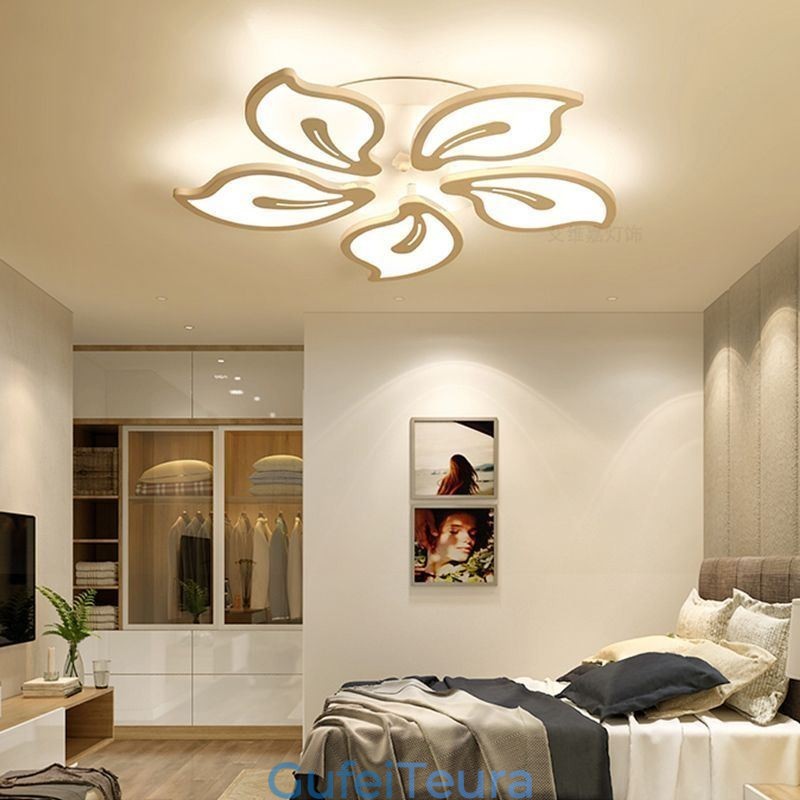 Creative Petal Flush Mount Light Ceiling Light