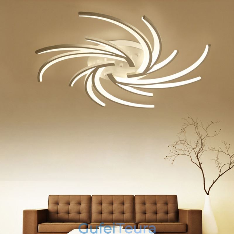 תאורה מודרנית לתקרה לא סדירה ליניארית