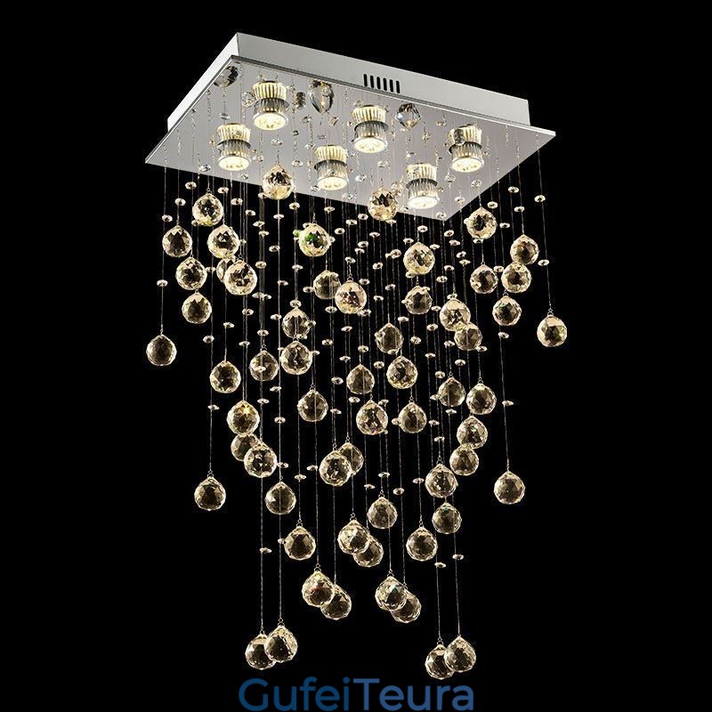 נברשת קריסטל מודרנית