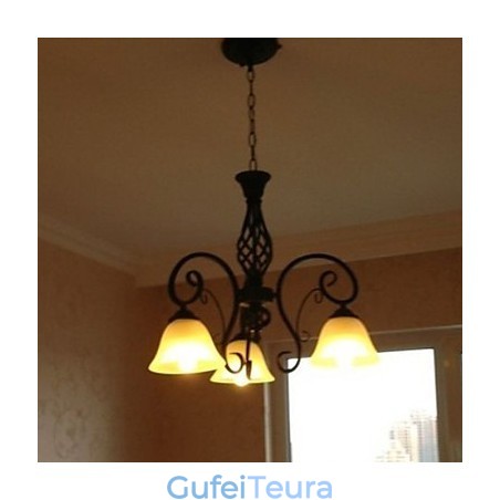 כפרי לודג' ציור נברשת מתכת