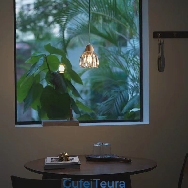 זכוכית תליון אור רטרו פסטורלי סגנון אי תקרת אור גומי עץ מנורה דקורטיבית