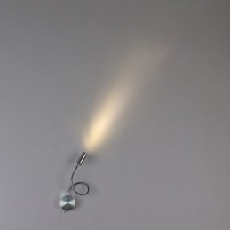 מנורת קיר כוח