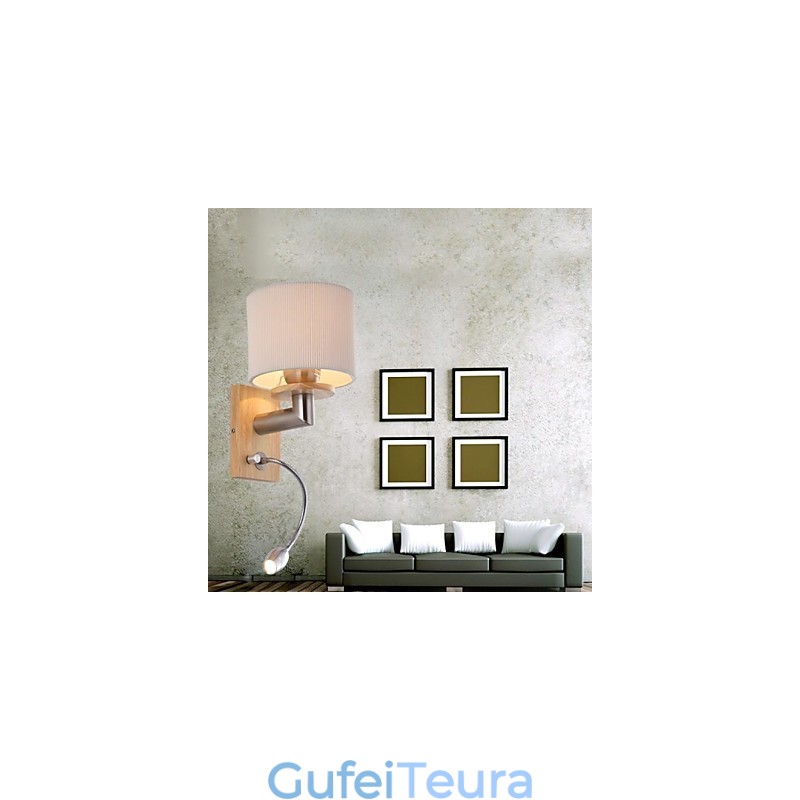 מנורת קיר One Light עם אור קריאה