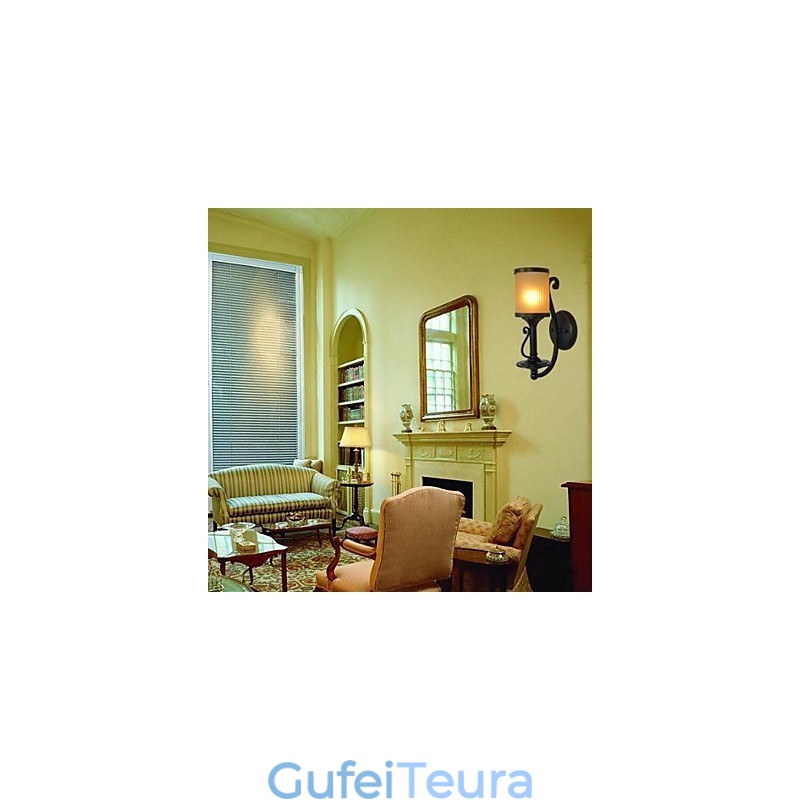 פמוטי קיר מתכת קלאסית מסורתית