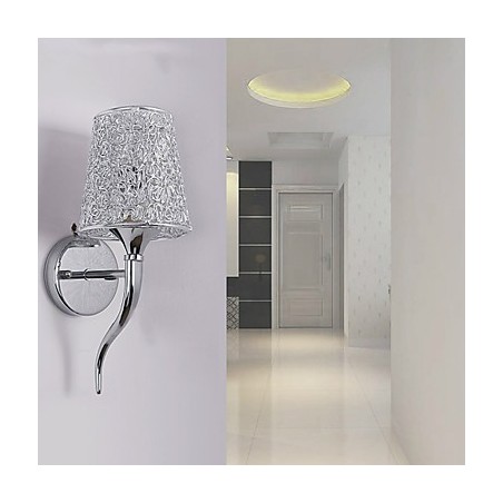 מנורה כסופה ליד המיטה מנורות קיר מנורות אינסטלציה מלכודת רקע מראה אור