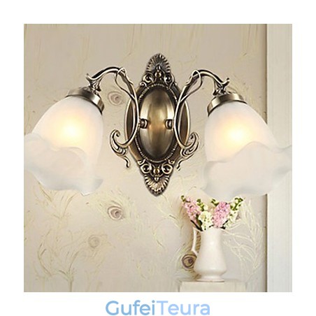 רטרו זכוכית פשוט אירופאי מודרני אלגנטיות ברזל יצוק אור מנורת קיר