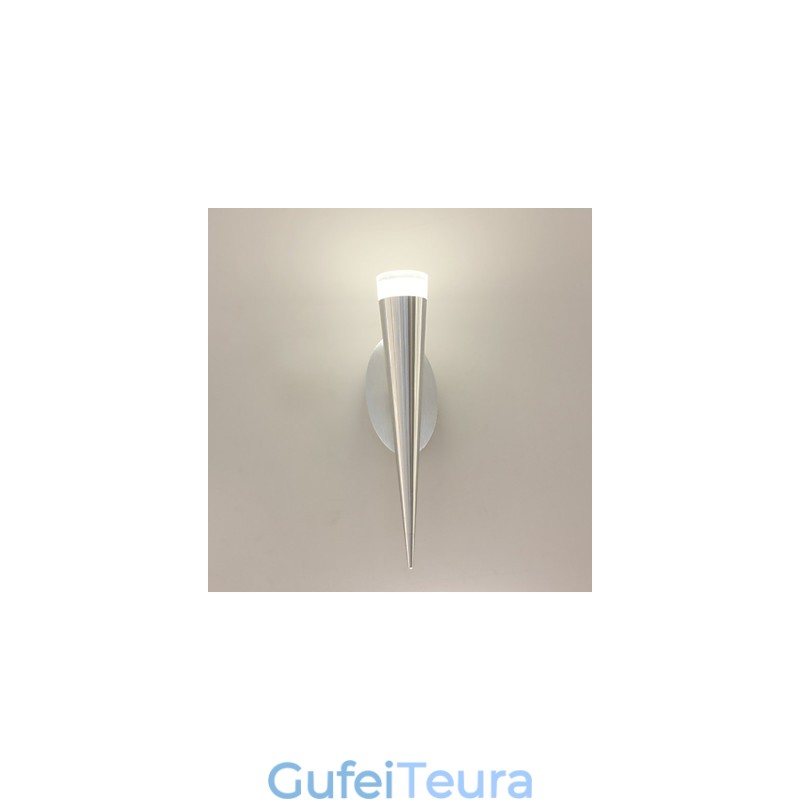 פמוטי קיר מתכת מודרנית עכשווית