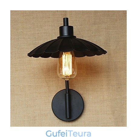 פמוט קיר דקורטיבי ברזל קלאסי פשוט