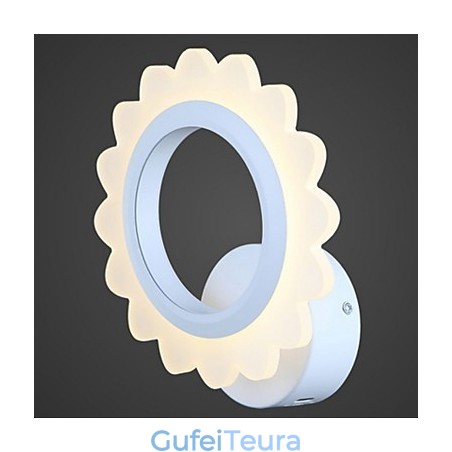 מנורת תאורת קיר מודרנית באקריליק פנימית