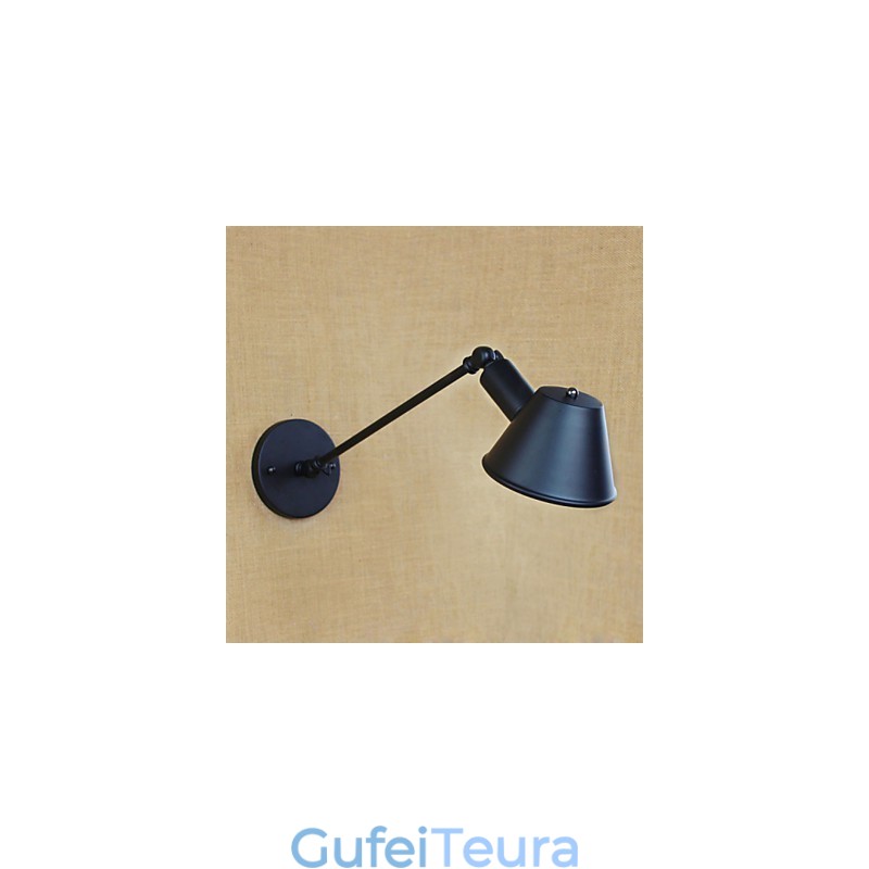 פמוט קיר ברזל פשוט רטרו