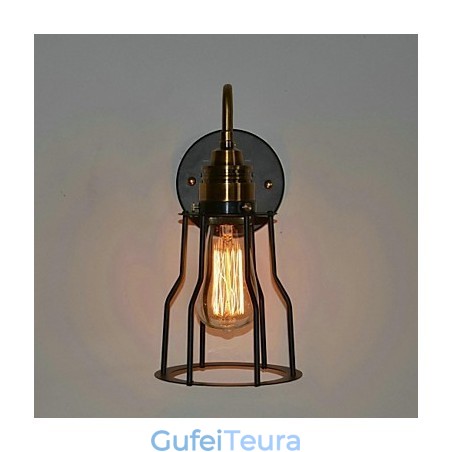 מנורת קיר בסגנון חוזה בצפון אמריקה