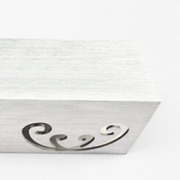 פמוטי קיר מתכת מודרנית עכשווית