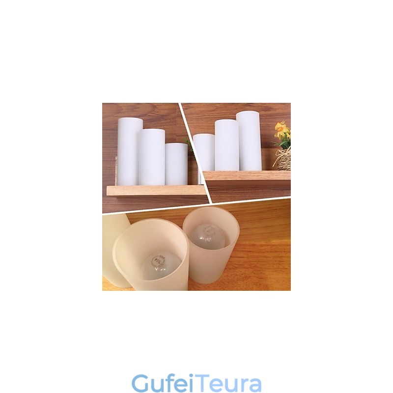 מנורת קיר שלושה אורות וזכוכית