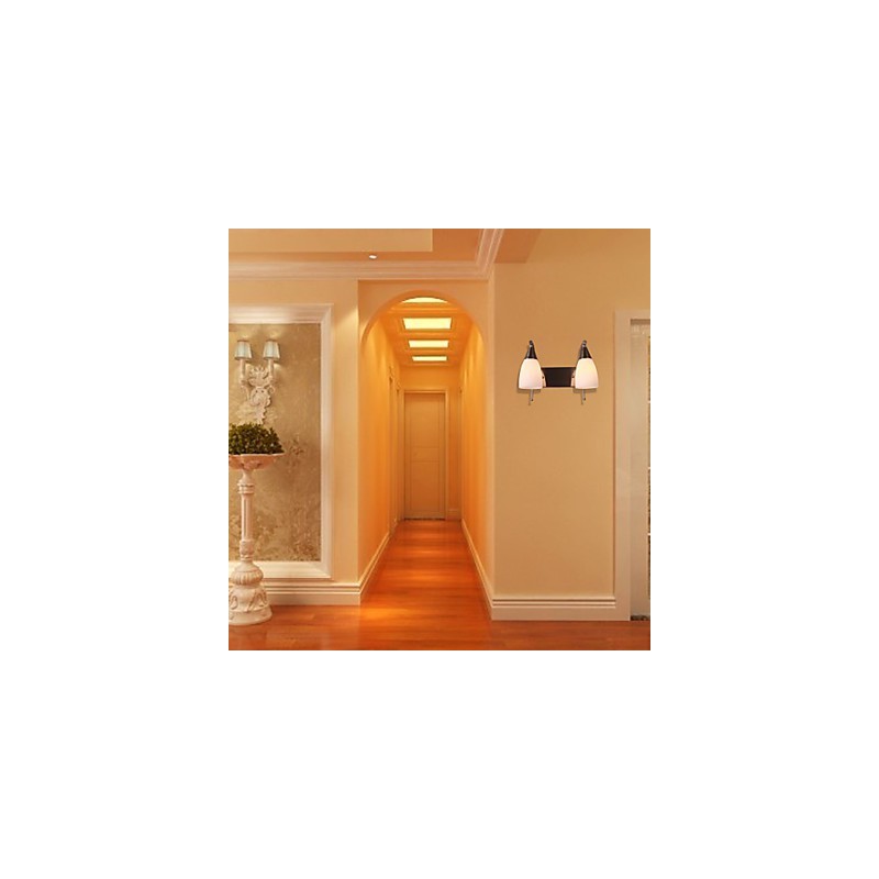 2 אור קיר בהיר בגוון לבן