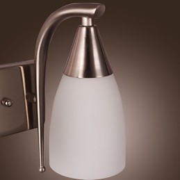 2 אור קיר בהיר בגוון לבן