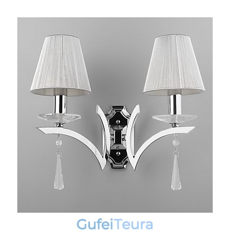 פנס קיר אלגנטי עם 2 נורות טיפות קריסטל מעוטרות