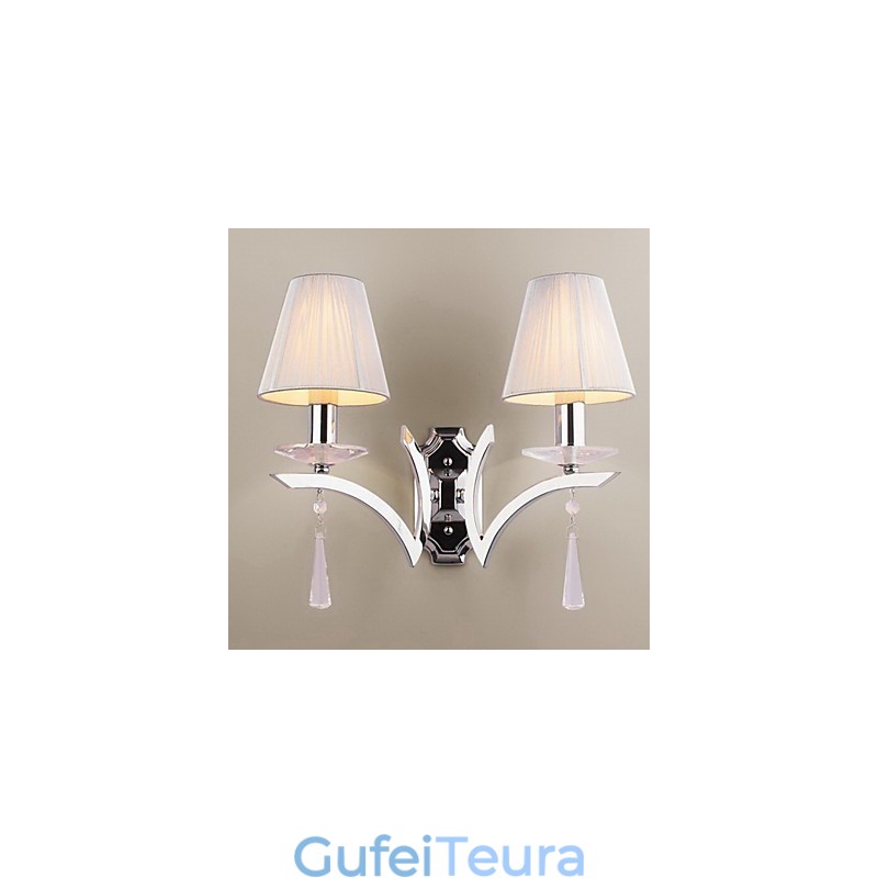 פנס קיר אלגנטי עם 2 נורות טיפות קריסטל מעוטרות