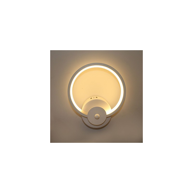 מנורת ליד המיטה מינימליסטית מודרנית יצירתית משובצת מנורה מדרגות כניסה תאורת קיר לחדר שינה