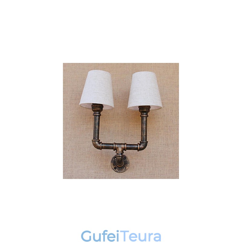 תכונת פליז כפרי לודג' עבור פמוטי קיר באור סביבתי