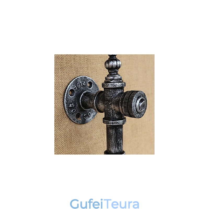 כפרי לודג' תכונה כסף עבור אור סביבתי פמוטי קיר פנס קיר