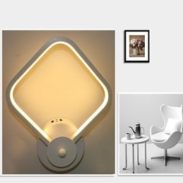 פשוט מודרני חדר שינה מנורת קיר מנורת קיר אישיות יצירתית מדרגות מנורת אלומיניום