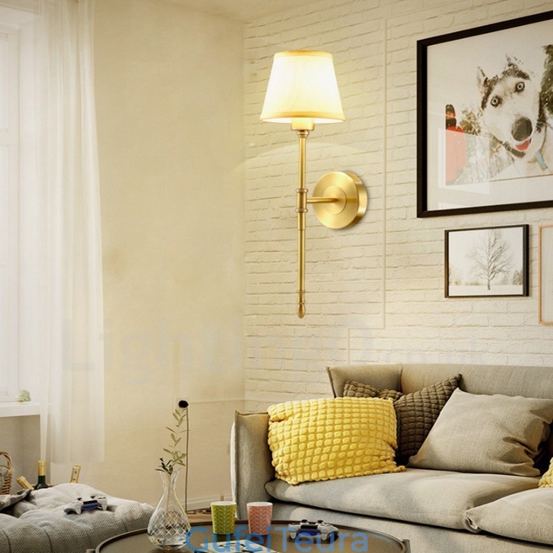 פמוטי קיר מקורה נחושת קלאסית מסורתית עם אור יחיד