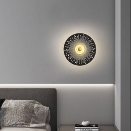 פמוט קיר נורדי מלא נחושת חלול אור קיר עגול