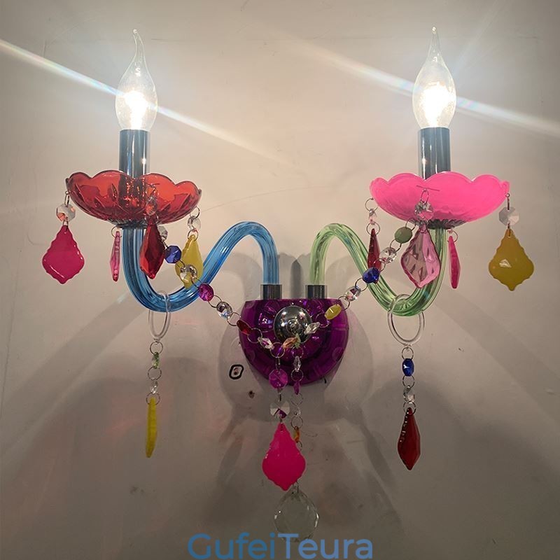 פמוט קריסטל צבעוני אירופאי שני אור קירות מעבר