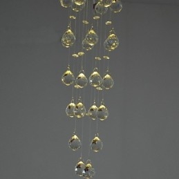 מנורת קריסטל יוקרתית